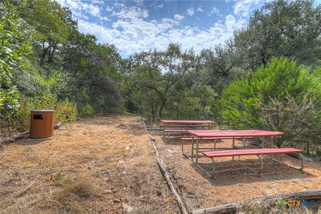 921 Santa Cruz, New Braunfels, TX 78132
