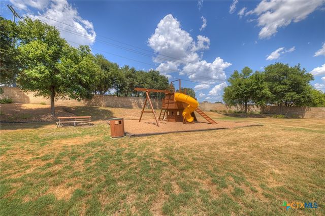 921 Santa Cruz, New Braunfels, TX 78132