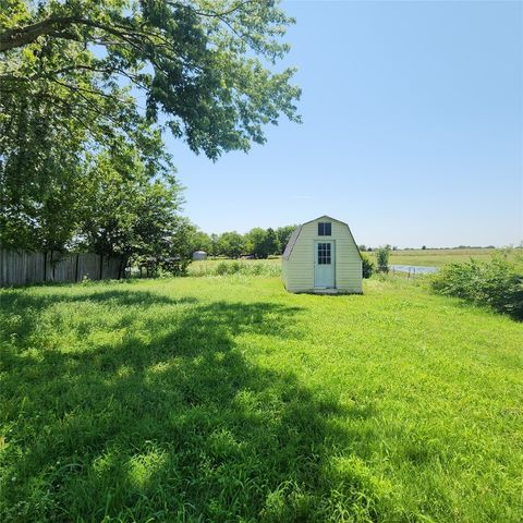 2413 7th Street, Prague, OK 74864