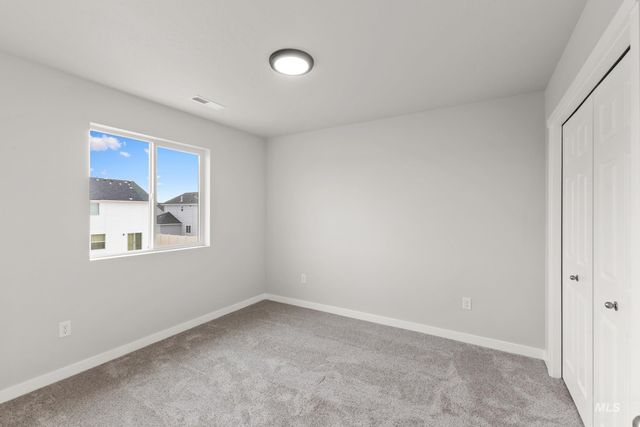 461 Waverly Ave, Middleton, ID 83644