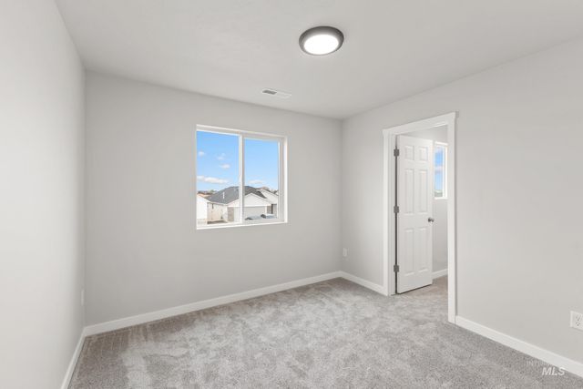 461 Waverly Ave, Middleton, ID 83644