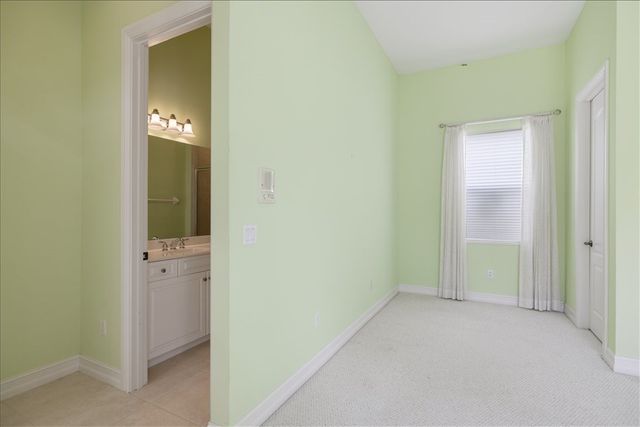 9049 Englewood Court, Vero Beach, FL 32963