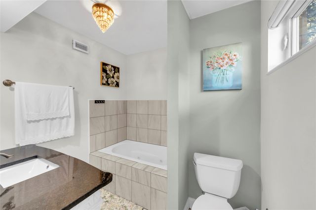 6119 Bandera Avenue A, Dallas, TX 75225