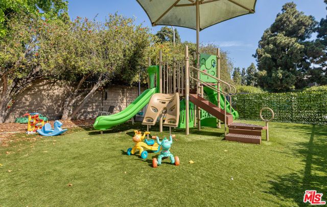 8207 Summertime Lane, Culver City, CA 90230