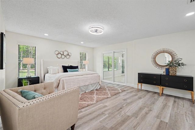 1015 HASTINGS COURT, Lutz, FL 33548