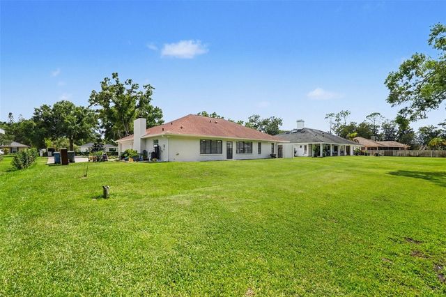1015 HASTINGS COURT, Lutz, FL 33548