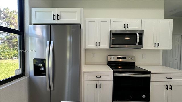 2615 68th st w, Lehigh Acres, FL 33971