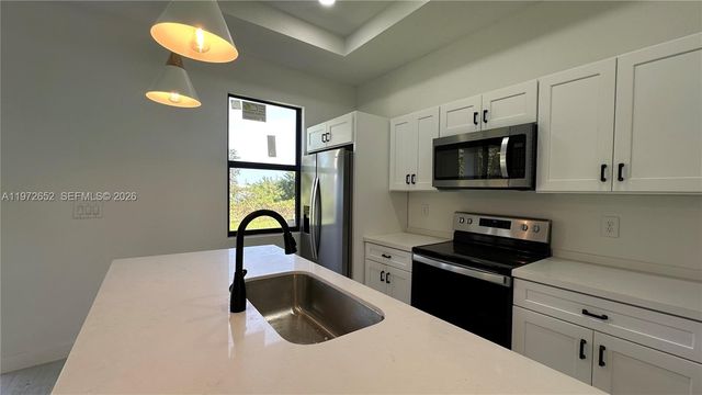 2615 68th st w, Lehigh Acres, FL 33971