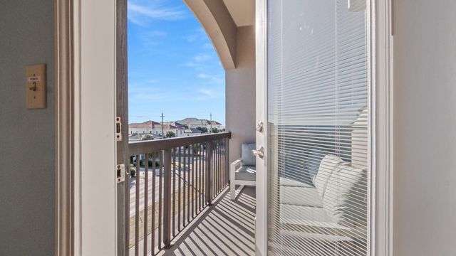 732 Scenic Gulf Drive C402, Miramar Beach, FL 32550