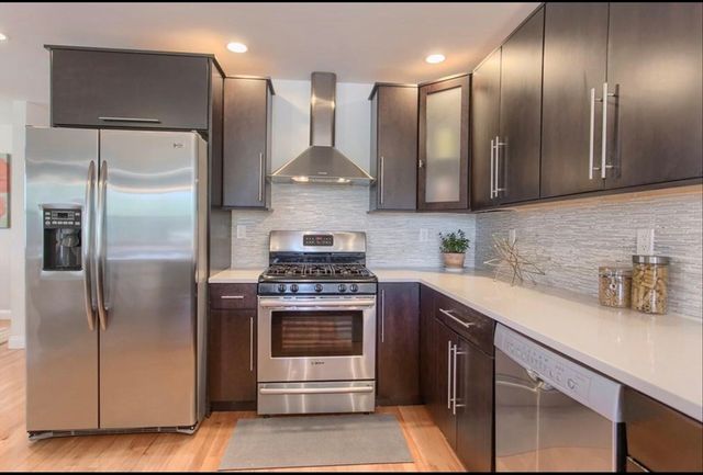 13 Cottage St 1, Wakefield, MA 01880