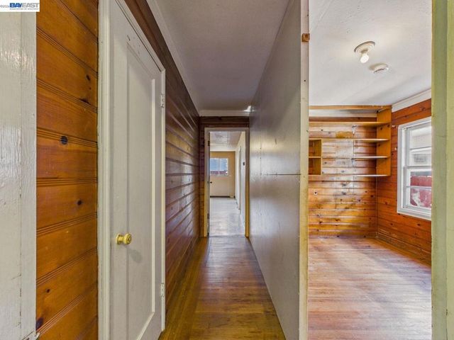 1506 Elm Ave, Richmond, CA 94805