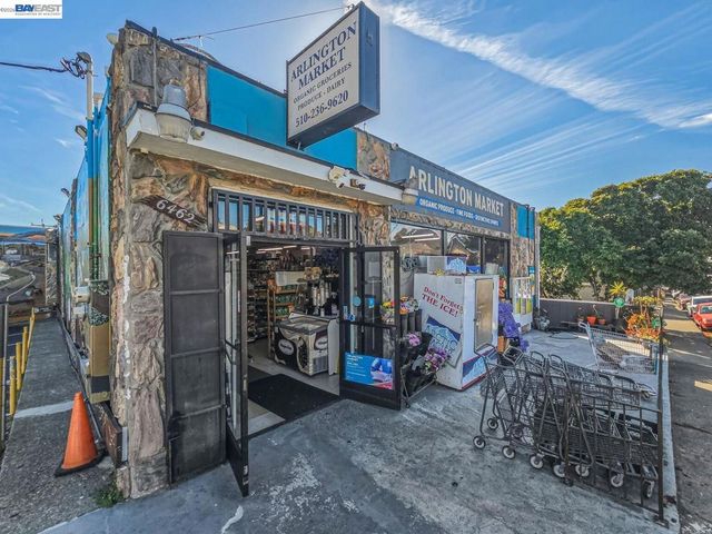 1506 Elm Ave, Richmond, CA 94805
