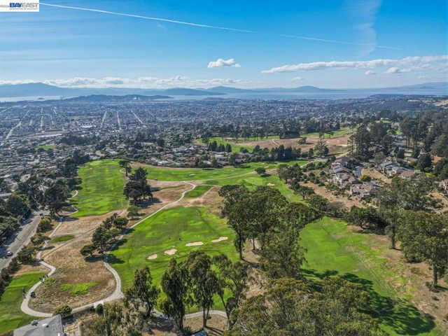 1506 Elm Ave, Richmond, CA 94805