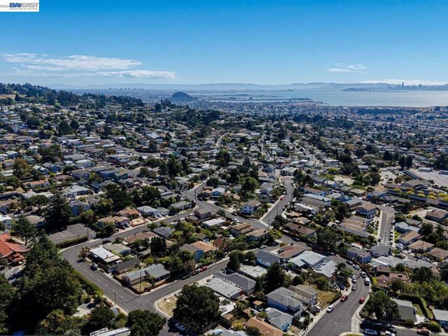 1506 Elm Ave, Richmond, CA 94805
