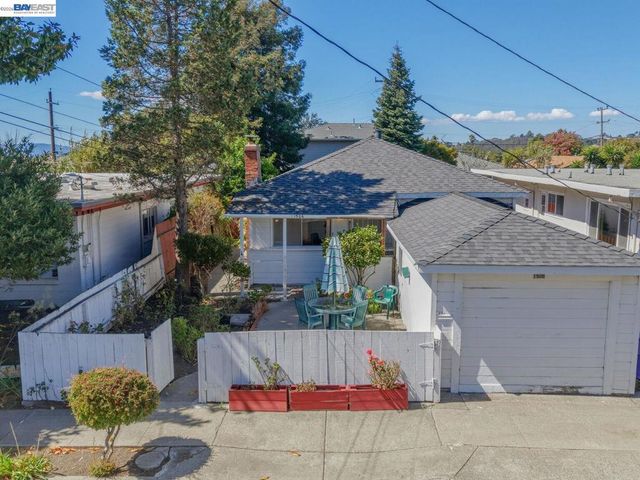 1506 Elm Ave, Richmond, CA 94805