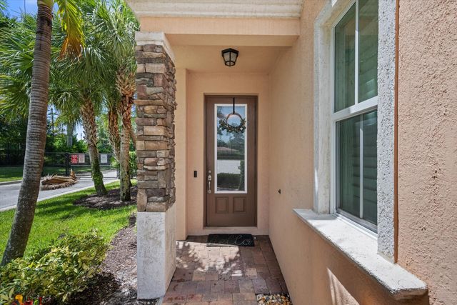 15600 ITALIAN CYPRESS Way, Wellington, FL 33414