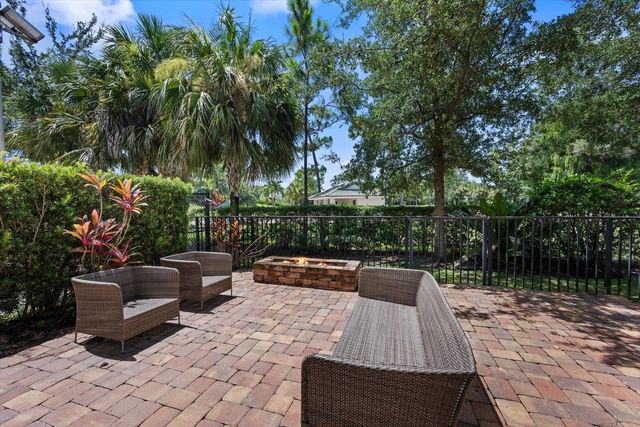 15600 ITALIAN CYPRESS Way, Wellington, FL 33414