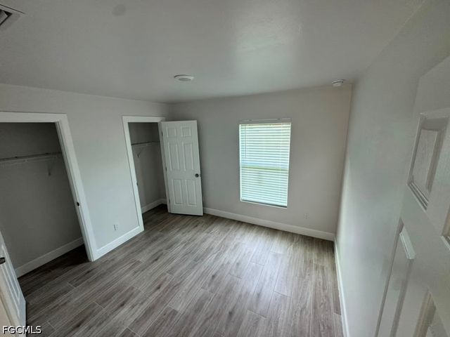 3707 32nd ST SW, Lehigh Acres, FL 33976