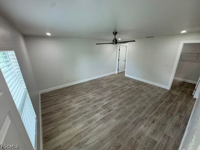 3707 32nd ST SW, Lehigh Acres, FL 33976