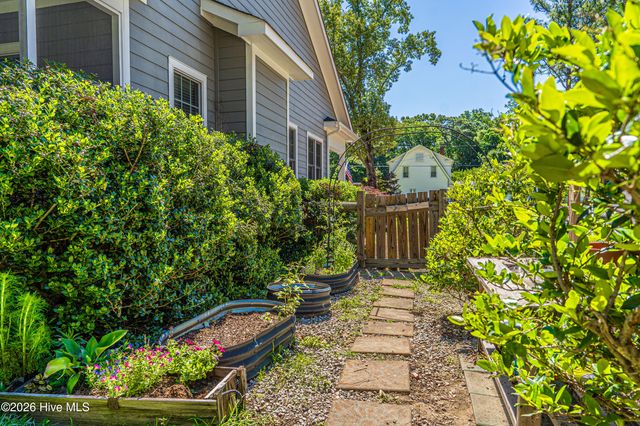 211 Campbell Street, Aberdeen, NC 28315