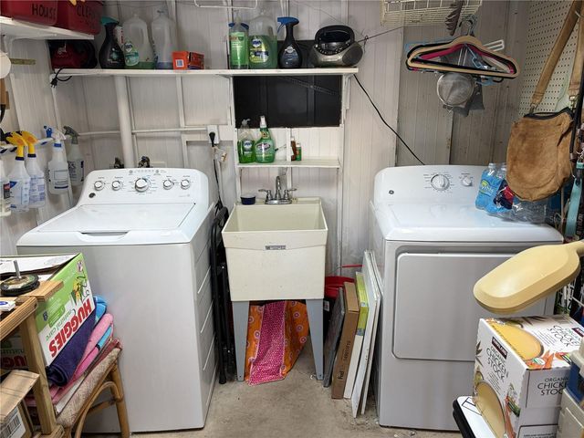 5136 HIDDEN SPRINGS AVENUE, Sarasota, FL 34234