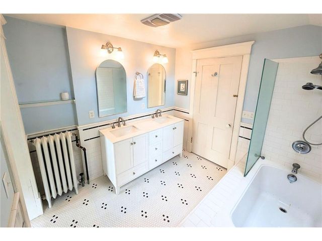 602 S Oak Street, Lake City, MN 55041