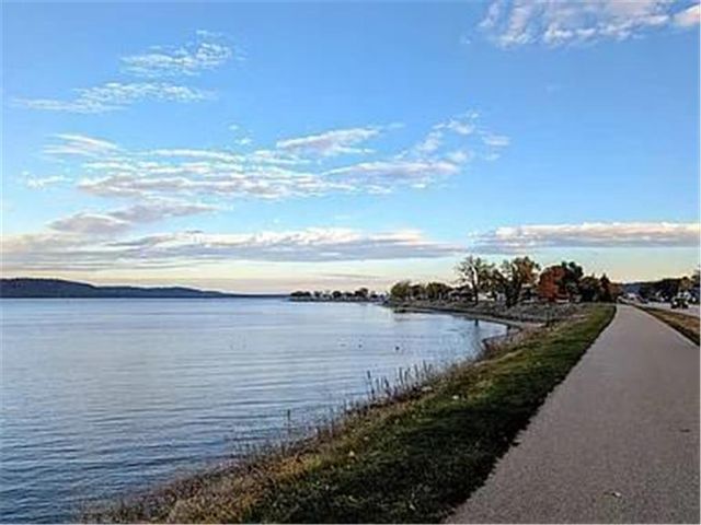 602 S Oak Street, Lake City, MN 55041