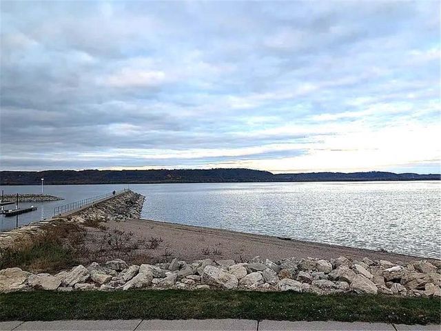 602 S Oak Street, Lake City, MN 55041