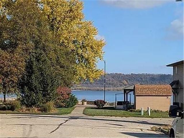 602 S Oak Street, Lake City, MN 55041