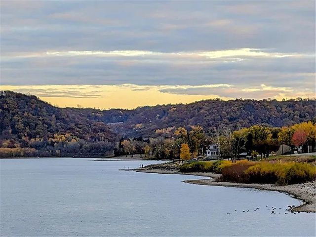 602 S Oak Street, Lake City, MN 55041