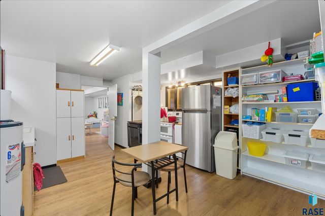 2708 W 26th St Street, Sioux Falls, SD 57105