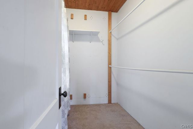 400 Avery Avenue, Syracuse, NY 13204