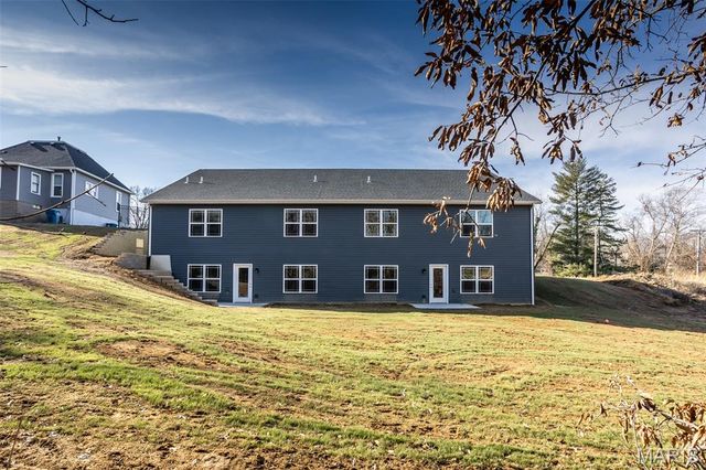 652 N Kansas Street 652-B, Edwardsville, IL 62025