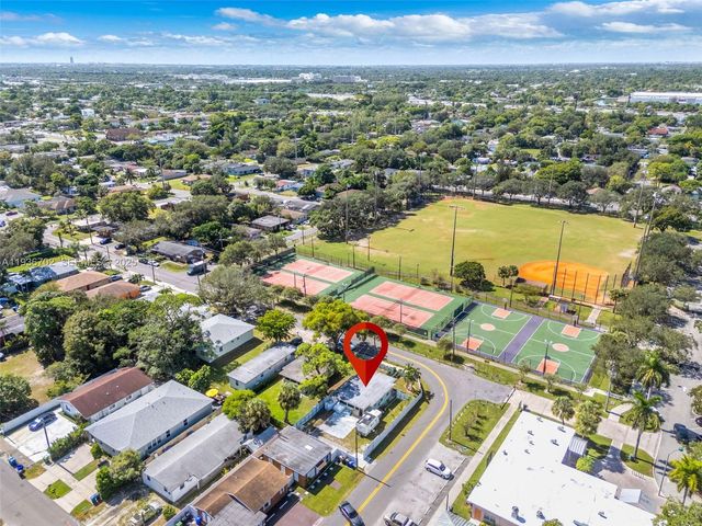 844 NW 15th Ave, Fort Lauderdale, FL 33311