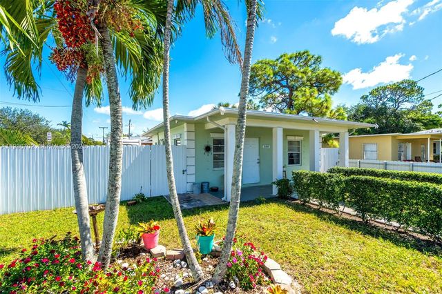 844 NW 15th Ave, Fort Lauderdale, FL 33311