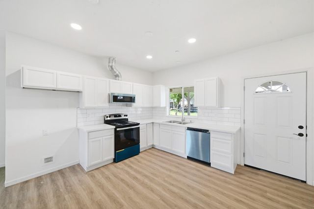 11861 Clay Station Rd, Herald, CA 95638