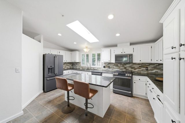 11861 Clay Station Rd, Herald, CA 95638