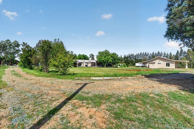 11861 Clay Station Rd, Herald, CA 95638