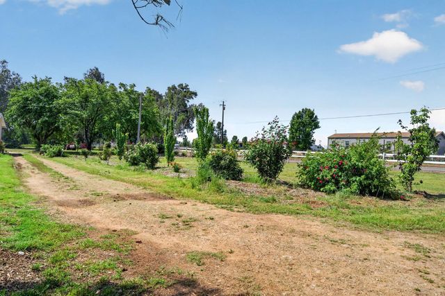 11861 Clay Station Rd, Herald, CA 95638