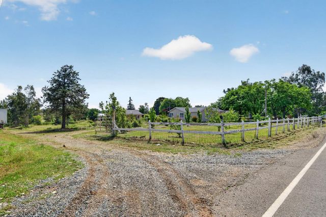 11861 Clay Station Rd, Herald, CA 95638