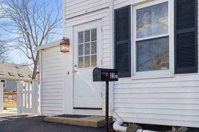 23 Main Street 2, Topsfield, MA 01983