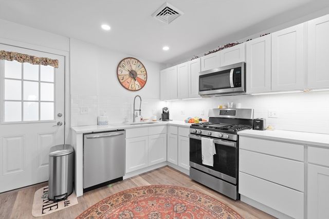 23 Main Street 2, Topsfield, MA 01983