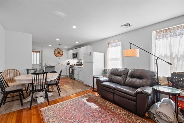 23 Main Street 2, Topsfield, MA 01983