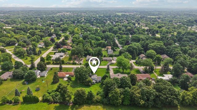 4131 S Church DRIVE, New Berlin, WI 53151