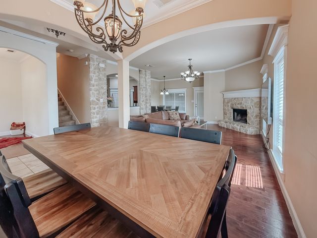 100 Timbershade Drive, Red Oak, TX 75154