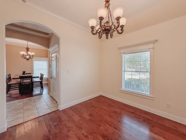 100 Timbershade Drive, Red Oak, TX 75154