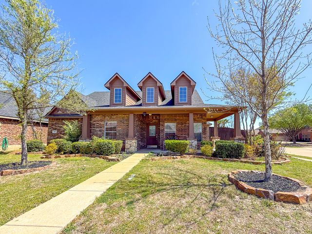 100 Timbershade Drive, Red Oak, TX 75154