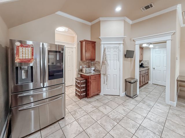 100 Timbershade Drive, Red Oak, TX 75154