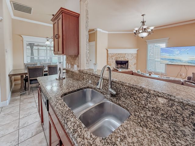 100 Timbershade Drive, Red Oak, TX 75154