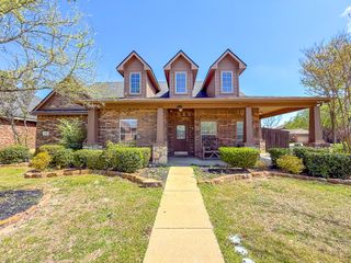 100 Timbershade Drive, Red Oak, TX 75154